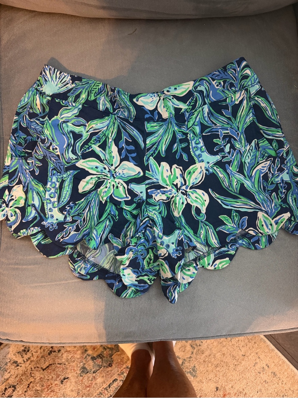 Lilly Pulitzer Navy Floral Scalloped Hem Shorts